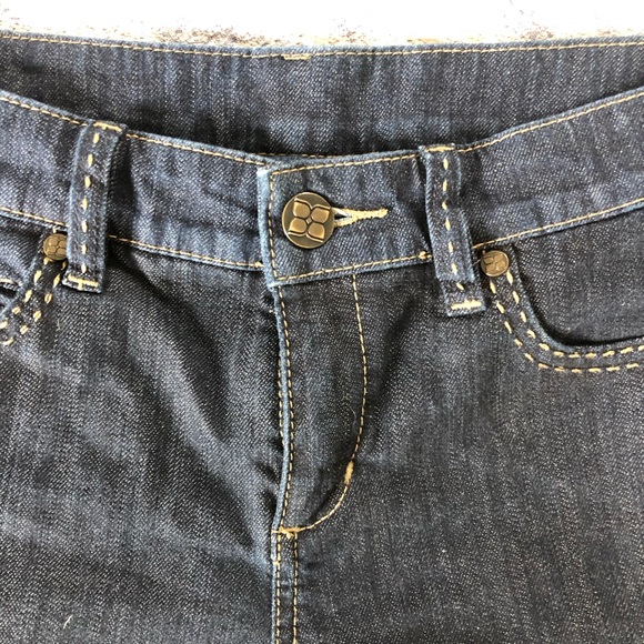 BCBGMaxAzria Rolled Jean Shorts for Women - Picture 9 of 10